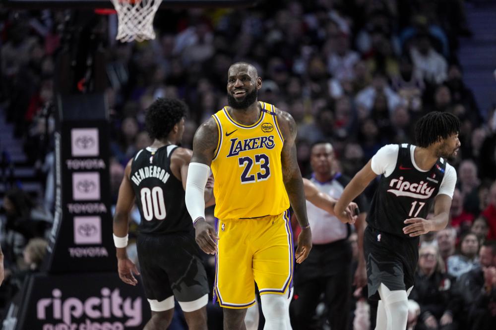 防守球员不 防守球员不