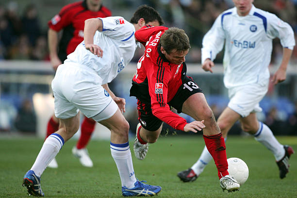 卡塔尔与阿 卡塔尔与阿