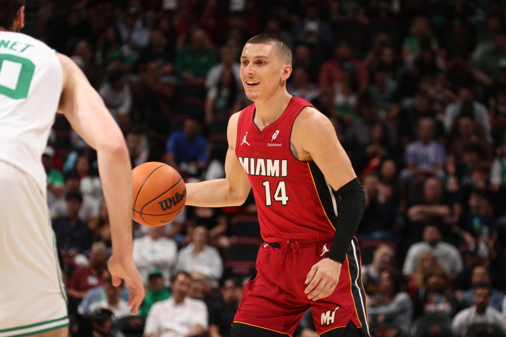 的激烈竞争 的激烈竞争