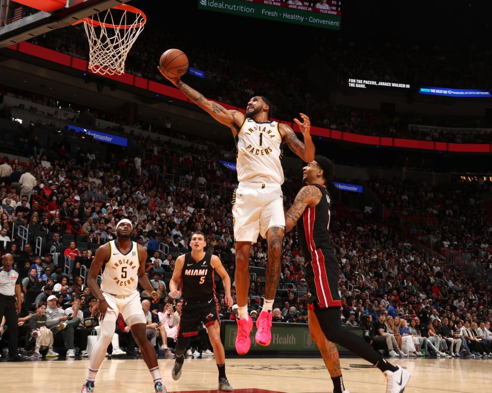 目中表现出 目中表现出